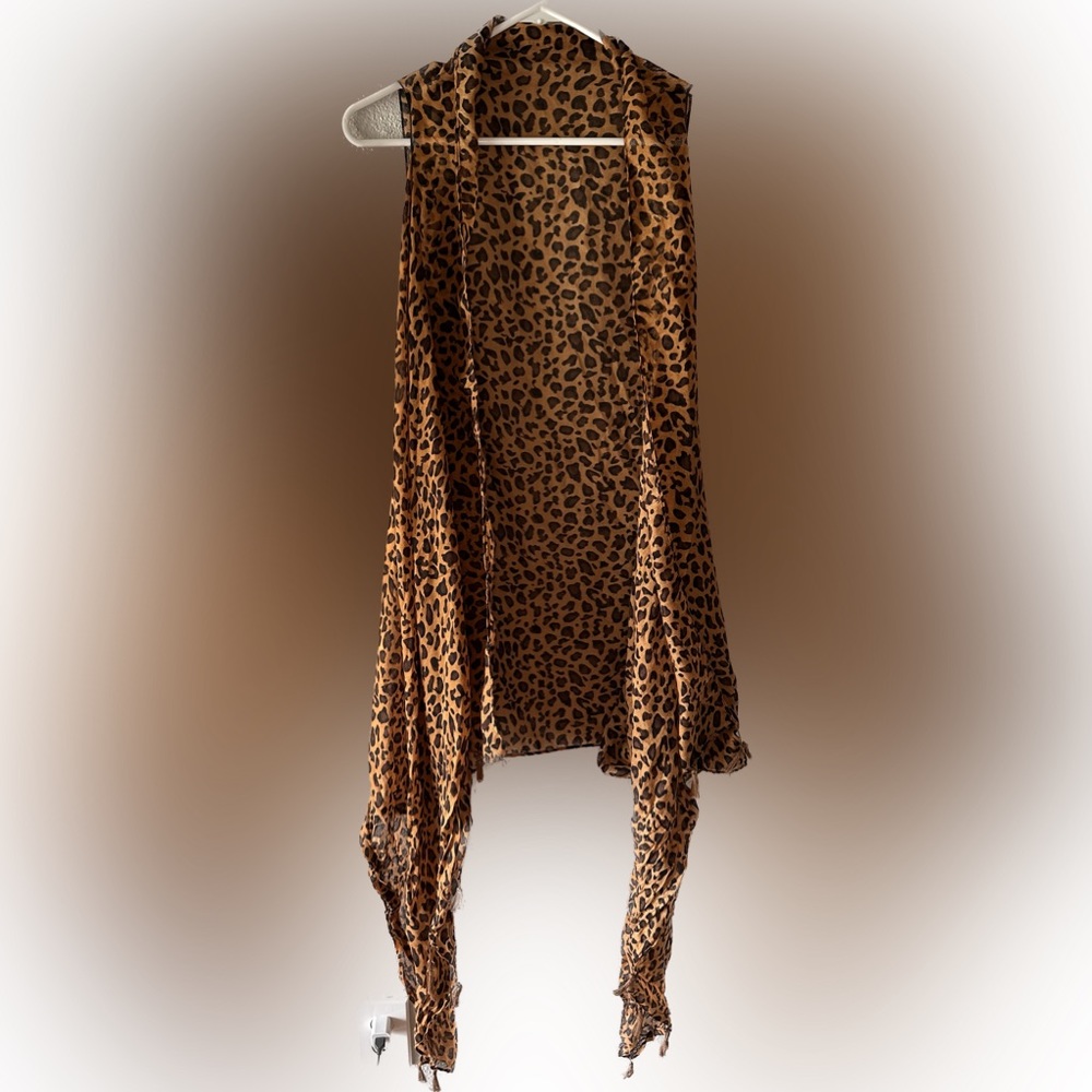 Leopard sleeveless cardigan OSFA